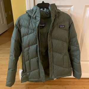 Patagonia down with it puffer jacket